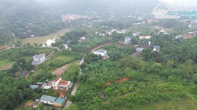 2336M2 LÔ GÓC ( 9 TRIỆU/M2 ) 800M2 THỔ CƯ  KHU NGỌC LINH - 5
