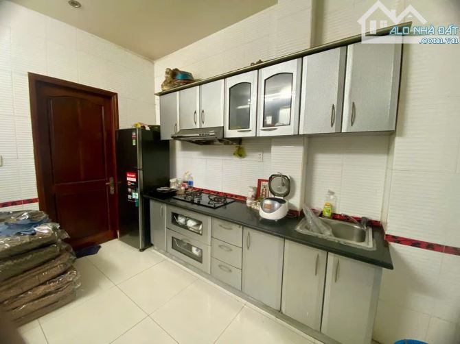 🏠🔥 Bán nhà Lê Hồng Phong Q10 – Hẻm xe máy 3M – 6 tầng kiên cố 🏗️ – Sổ hồng riêng 📜 – - 5