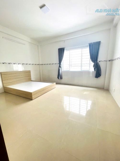 NHÀ 4TẦNG CÓ HẦM XE KHU PHÂN LÔ MẶT TIỀN  HOÀNG QUỐC VIỆT,5x18M,NHỈNH 12 TỶ - 5