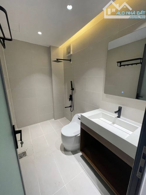 HẺM XE HƠI PHAN HUY ÍCH • NHÀ XÂY MỚI 4 TẦNG KTS THIẾT KẾ MODERN MINIMALIST - 5