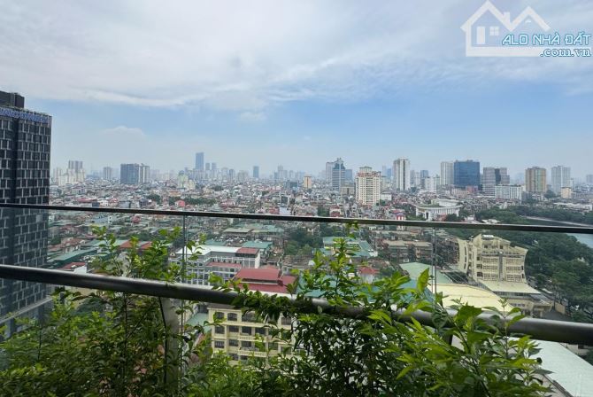 BÁN CHUNG CƯ 93 LÁNG HẠ GREEN DIAMOND - FUL NỘI THẤT - VIEW TRIỆU ĐÔ - 98M - 2PN - 2VS - 5