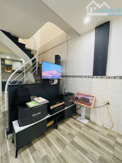 Nhà 3 tầng Triệu Nữ Vương 3PN kiệt gần đường chỉ 3ty150 - 5