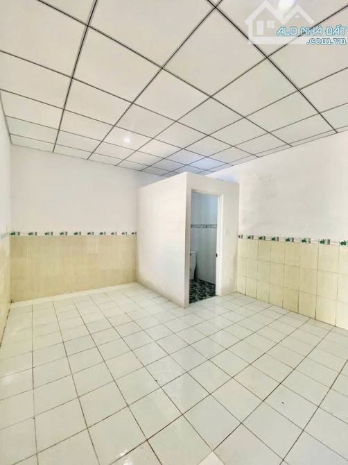 Ting Ting ! Cần bán gấp căn nhà gần Bến xe An Sương , Bà Điểm 80m2 SHR giá 990tr - 5
