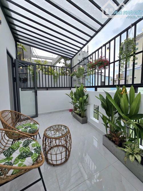BÁN NHÀ ĐẸP NỞ HẬU GẦN MT LÊ QUANG ĐỊNH - BÌNH THẠNH - 4 TẦNG - 24M2 - NHỈNH 4 TỶ - 5