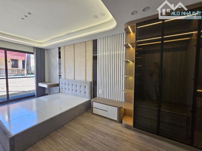🏡 SIÊU PHẨM THẠCH BÀN 46M², 6 TẦNG, THANG MÁY, 3 NGỦ FULL NỘI THẤT – 8,89 TỶ - 5