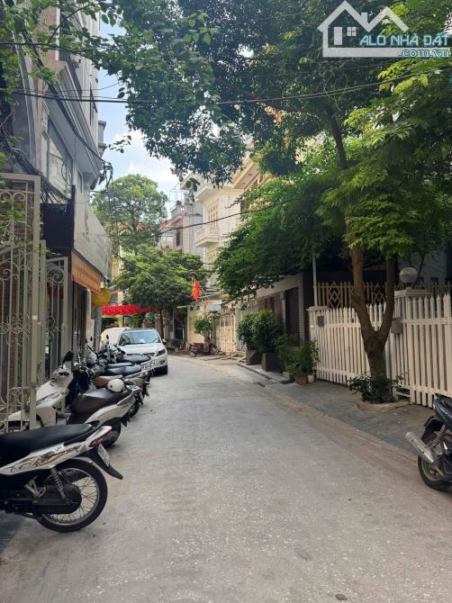 DUY NHẤT 1 CĂN VIP ĐỐNG ĐA, 45M2, ĐƯỜNG 2 Ô TÔ 7 CHỖ TRÁNH NHAU, NHÀ ĐẸP, 16.2 TỶ - 5