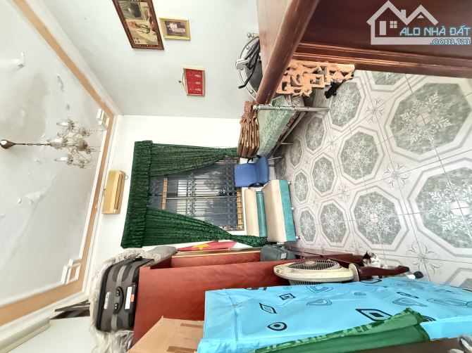 BÁN GẤP NHÀ TRÍCH SÀI - TÂY HỒ - F0 LÃI 3 TỶ TẠI TRẬN 90MX4T CHỈ 30 TỶ LÔ GÓC 15M RA HỒ. - 5