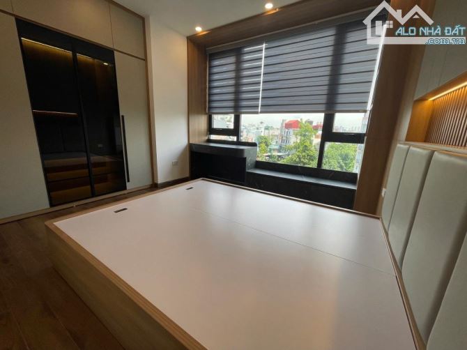 Lô góc! Hơn14 tỷ- Bán Nhà Hoàng Văn Thái - Thanh Xuân - 64m2- 5 tầng -Gara- Phân Lô. - 5
