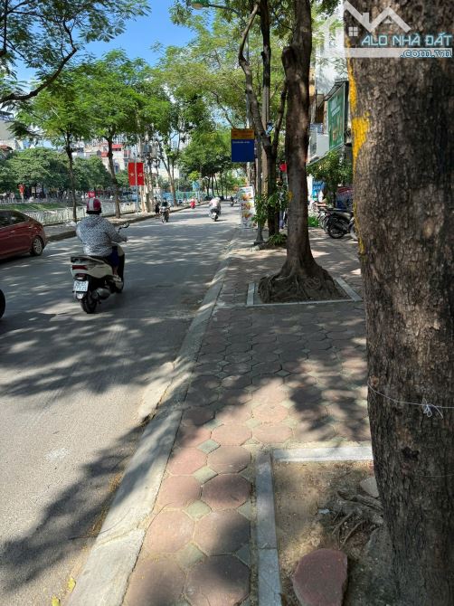🔥 SIÊU PHẨM NHÀ LÔ GÓC – PHỐ VŨ TÔNG PHAN – Ô TÔ VÀO NHÀ – 65M² x 5 TẦNG – GIÁ CHỈ 23,2 T - 5