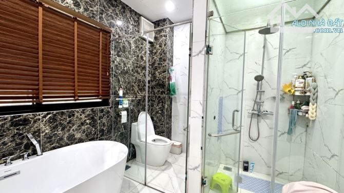 ‼️* HIẾM_ NHÀ ĐẸP- Ô TÔ ĐỖ _FULL NỘI THẤT _ KINH DOANH- 5 TẦNG_ CV NGHĨA TÂN- CẦU GIẤY - 5