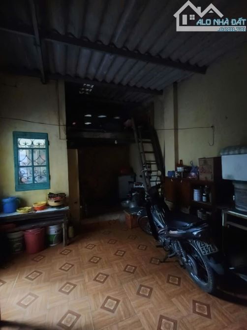 9.9 tỷ/ 142 m2/ 7.3 M tiền/ Ngõ Ô Tô/ Nguyễn Bình - 5