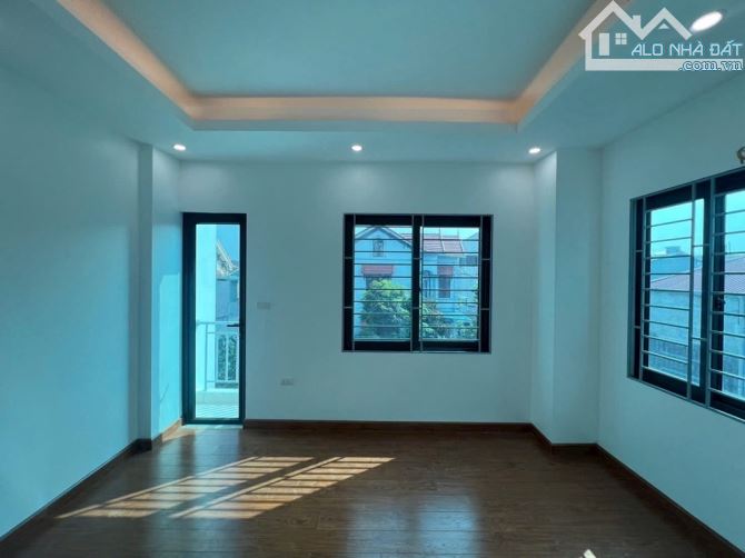 💥💥💥 BÁN NHÀ PHÚ DIỄN - CHÍNH CHỦ ÔNG ANH GỬI BÁN  🏠 Diện tích: 40m² 🏗 Xây dựng: 6 tần - 5