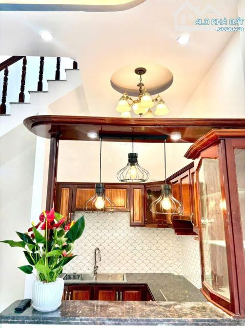 Cho thuê nhà góc 2 mặt tiền Full nội thất - 5