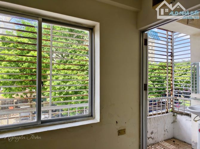 Chung cư CT6 Yên Hoà - Cầu Giấy 155m, 4 ngủ Căn Góc - 5