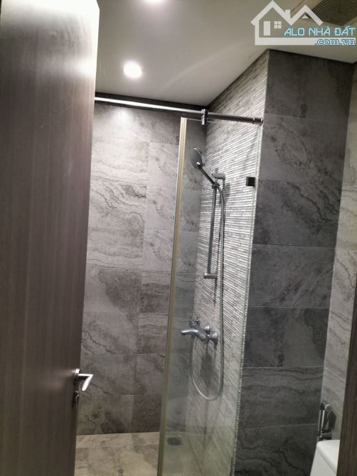 🏡 BÁN CĂN HỘ VINHOMES SYMPHONY, LONG BIÊN – 55M², VIEW CÔNG VIÊN, FULL NỘI THẤT – GIÁ 5.8 - 5