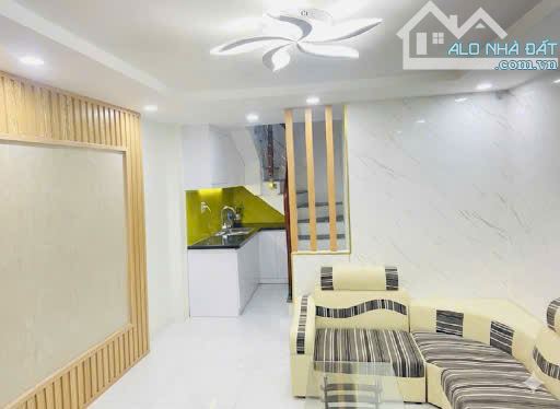 SIÊU PHẨM - NHÀ ĐẸP VĂN CHƯƠNG 4 TẦNG - 5.65 TỶ- TT ĐỐNG ĐA - tiện ích ngập tràn - 5