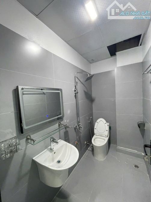 Bán nhà 3 tầng ngõ phố Tống Duy Tân, ph Ngọc Châu, TP HD, 40m2, mt 4.8m, 3 ngủ, 2.55 tỷ - 5