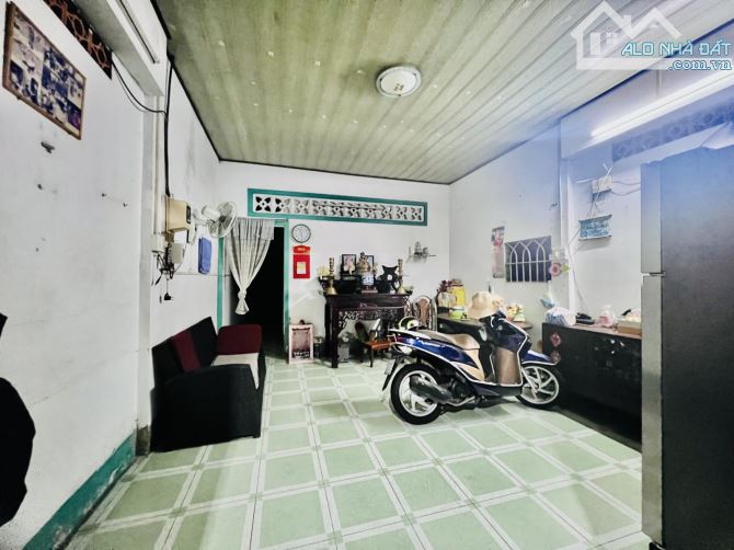 168m2 10 tỷ 9 nhà cũ có sân, Nguyễn Oanh, công nhận đủ, sổ riêng - 5