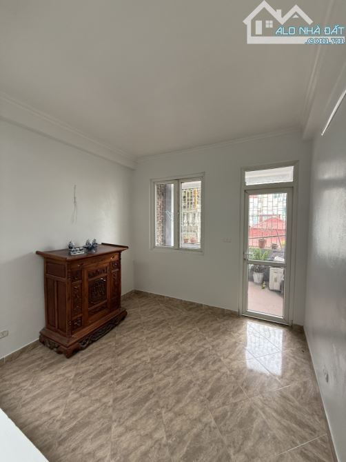 SIÊU HIẾM – LÔ GÓC – 20M RA PHỐ KIM NGƯU – NGÕ THÔNG – VIEW THOÁNG – GIÁ NHỈNH 6 TỶ