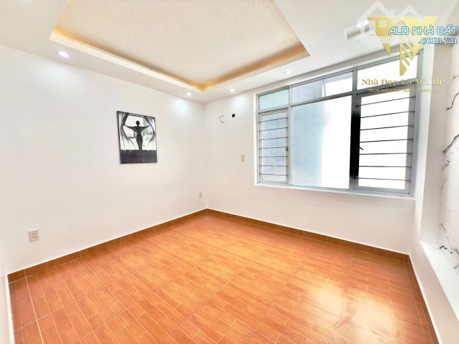 Bán nhà 4 tầng phố Miếu Hai Xã - Giá 2tỷ550 cách mặt đường 60m - 6