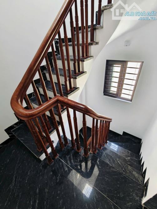 7 tầng thang máy xây mới mặt ngõ vip Trần Quốc Hoàn, oto tránh,đa kdoanh,45m2.Giá 24.5 tỷ - 6