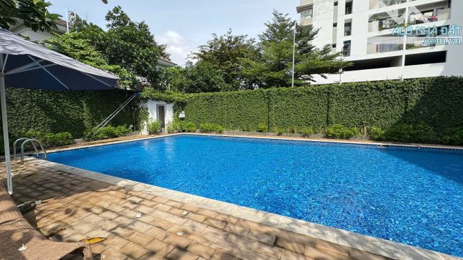 Biệt thự đơn lập (11.2x20) 371m2 SD Liên Phường, Sát Global City, Hồ Bơi, Compoud - 6