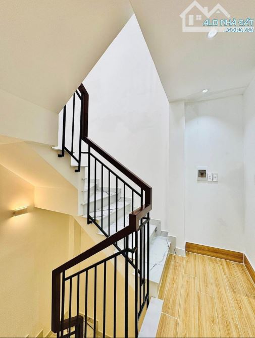 Bán nhanh nhà phố Hòa Bình, Quận 11 – Sổ hồng riêng, sang tên ngay. Giá 4Tỷ980 Triệu/63M2 - 6