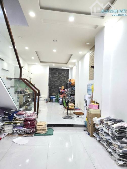 BÁN NHÀ MỚI ĐẸP SÁT HXH TRẦN BÌNH TRỌNG, P5 BÌNH THẠNH, 1 TRỆT 3 LẦU ST, CHỈ 7,8 TỶ - 6