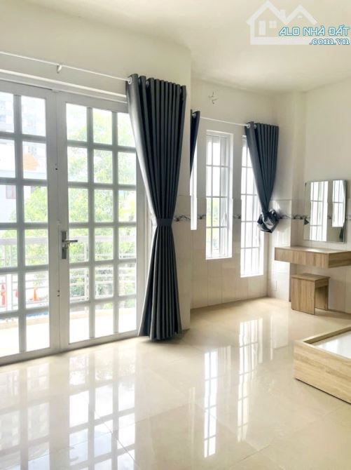 NHÀ 4TẦNG CÓ HẦM XE KHU PHÂN LÔ MẶT TIỀN  HOÀNG QUỐC VIỆT,5x18M,NHỈNH 12 TỶ - 6
