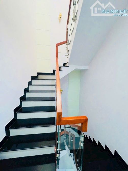 Nhà đẹp nằm ở đường Phạm Văn Chiêu Gò Vấp - 6