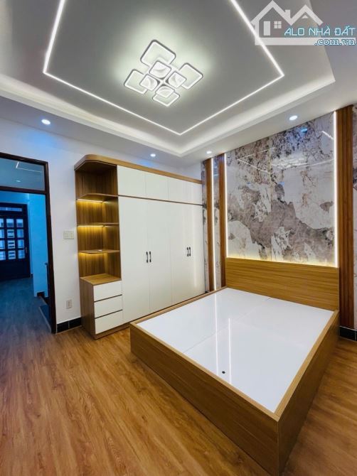 BÁN NHÀ 3 TẦNG 56M2 – HẺM 7M – LÊ VĂN QUỚI –CHỈ 5.8 TỶ - 6
