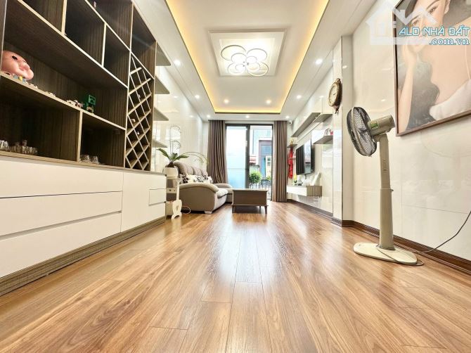 🏘 BÁN NHÀ 5 TẦNG TẠI TRẠI CHUỐI – ĐƯỜNG 8M – GIÁ 4,5 TỶ - 6