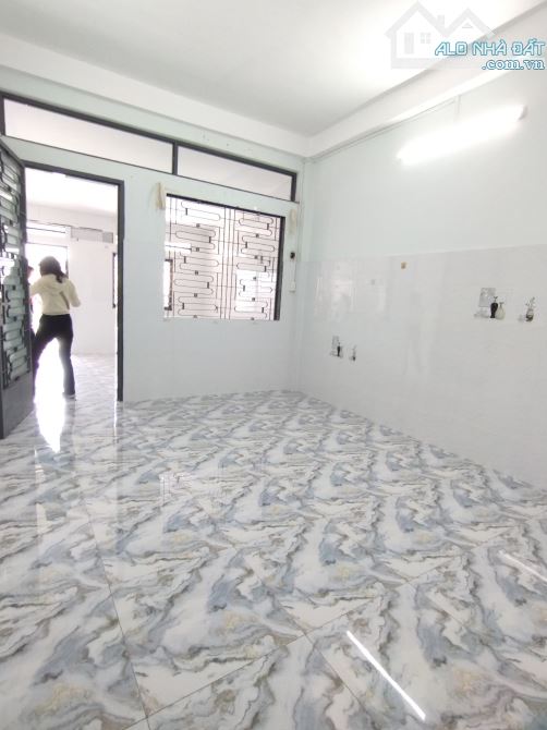 Gần chợ Bình Tây!!MT Trần trung lập-hậu giang (4x15m) 3 tầng chỉ 16 tỷ - 6