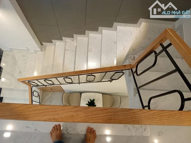 SIÊU PHẨM HÀNG HOT GIÁ CỰC ỔN- NHÀ 3 TẦNG MỚI FULL NỘI THẤT OTO ĐỔ CỬA KIỆT TÔ HIỆU - 6