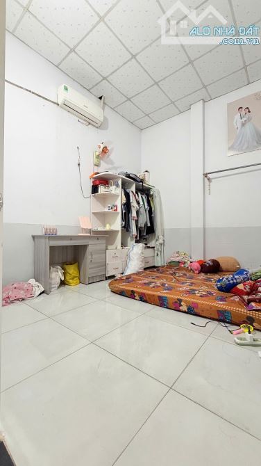 Bán nhà 1 trệt 1 lầu có 2 phòng trọ phía sau, P.An Phú Tp.Thuận An chỉ 3 tỷ 4 TL M7754 - 6