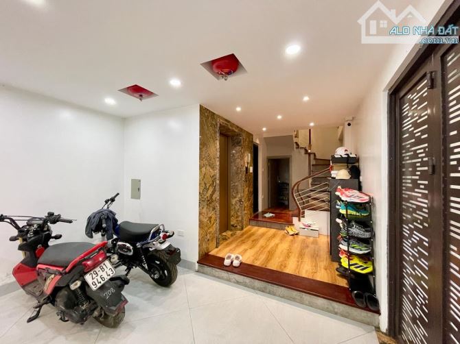 Hàng hiếm phân lô Vạn Bảo 71,2m², 5 tầng, ô tô tránh, Merc đỗ cửa, giá 22 tỷ – nguồn kín. - 6