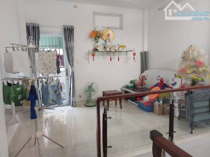 CHỈ GẤP BÁN GIẢM DỐC 900tr CÒN 12.5 TỶ- NHÀ ĐẸP 4 TẦNG 90M2 NGAY P.PHÚ MỸ Q7 - 6