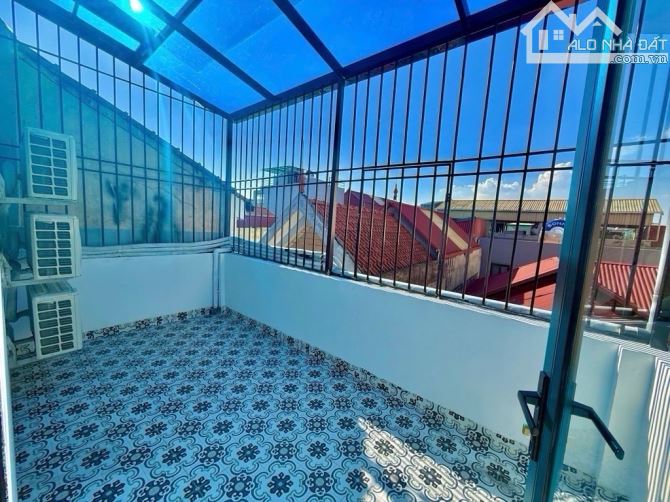 Nhà 5 tầng thang máy  Ngõ rộng, gần khu đô thị Đại Từ -DT 39m - 7