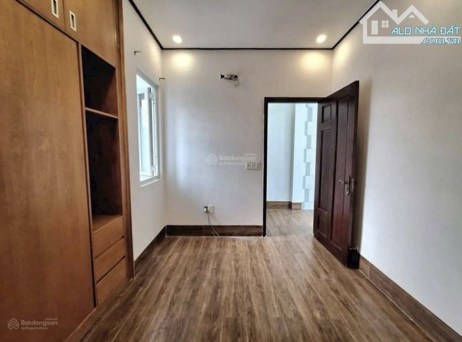 MANG NGAY 4 ĐỒNG CHỐT NHÀ QUẬN 5 ĐƯỜNG NGUYỄN BIỂU,P1,-GIÁ HỜI CHỈ 4 TỶ 790/60M2(5X12)-SHR - 7