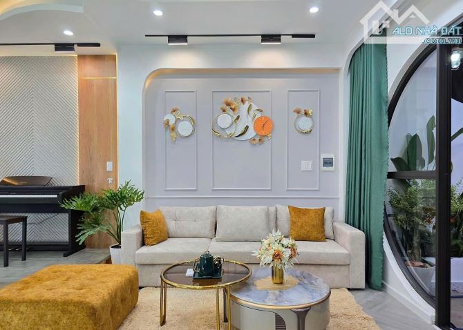 NHÀ 3 LẦU NGAY KHU TÊN LỮA TỈNH LỘ 10 BÌNH TÂN - 7
