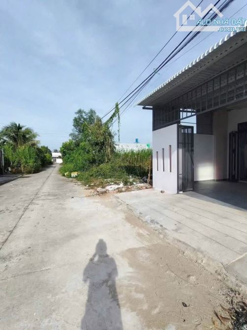 Loa Loa ! Cần bán gấp căn nhà ở Đ. Lê Minh Nhựt , Củ Chi 107m2 SHR giá 845 triệu - 7