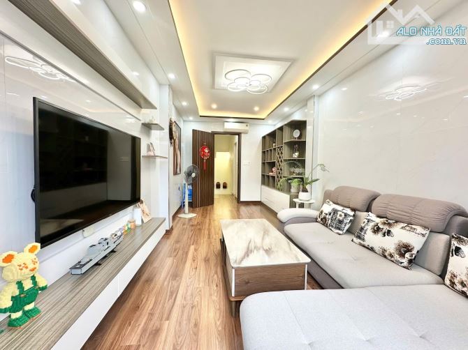 🏘 BÁN NHÀ 5 TẦNG TẠI TRẠI CHUỐI – ĐƯỜNG 8M – GIÁ 4,5 TỶ - 7