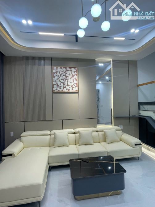 BÁN NHÀ 3,5 TẦNG, GÓI 3 MỸ GIA, ĐƯỜNG 18M2, ĐỐI DIỆN BỆNH VIỆN, GIÁ 8,6 TỶ. CN4.10 - 7