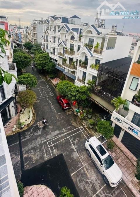 Siêu phẩm 6 Tầng có thang máy đường 20m TRẦN THỊ NĂM, Diện tích 84m2 (4.5 x 18), nở hậu. - 7