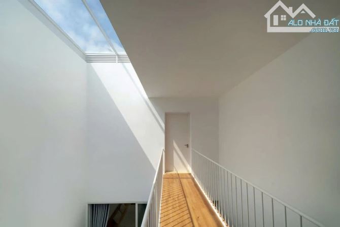 NHÀ 4 TẦNG FULL NỘI THẤT - GẦN ĐẢO KIM CƯƠNG - ĐƯỜNG 7m5 - HÓI KIỂNG 10 - 7