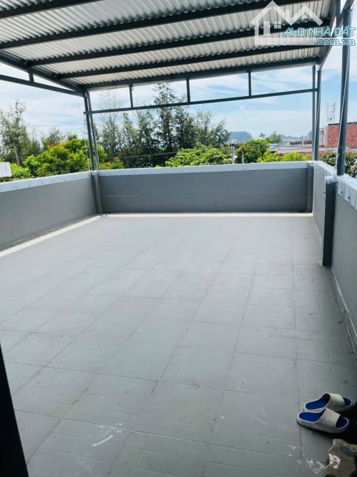 BÁN NHÀ 3 TẦNG MẶT TIỀN CAO SƠN 8 - 7