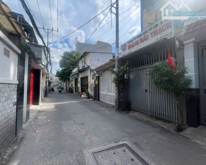 TÒA CHDV 5 TẦNG,  27P, TM - 180M² - SIÊU DÒNG TIÊN 2 TỶ/NĂM - ĐƯỜNG THỐNG NHẤT, CHỈ 25.5TỶ - 7
