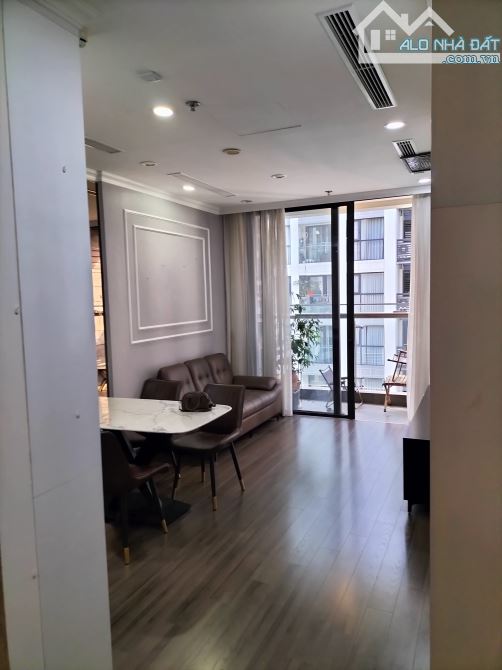 🏡 BÁN CĂN HỘ VINHOMES SYMPHONY, LONG BIÊN – 55M², VIEW CÔNG VIÊN, FULL NỘI THẤT – GIÁ 5.8 - 7