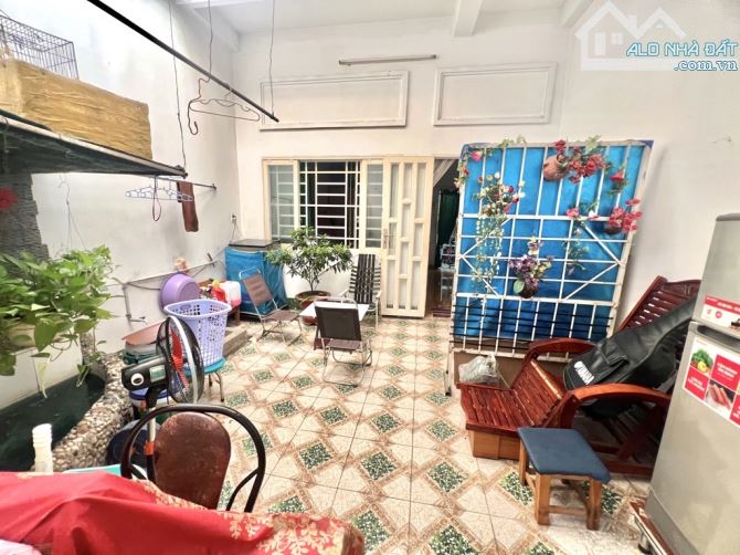 CHỦ NGỘP GIẢM 1TỶ ,MTKD THẠNH LỘC Q12 -151M2 2 TẦNG SHR CHÍNH CHỦ- ĐƯỜNG  10M NHỈNH 12 TỶ - 7