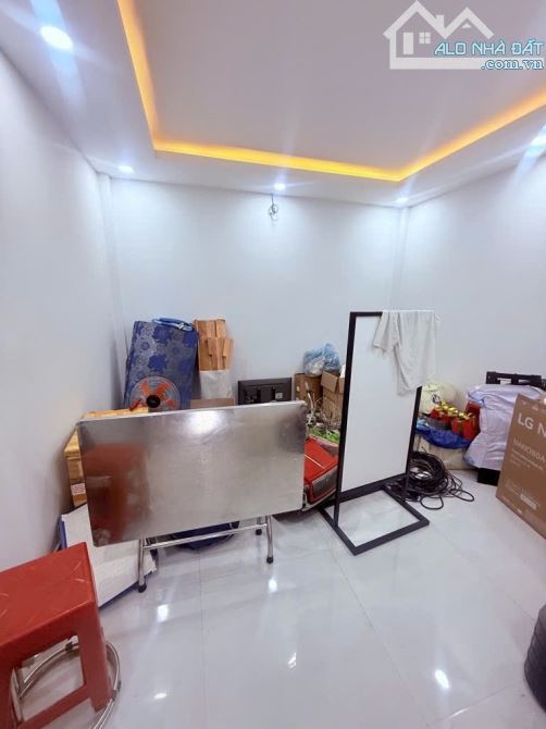 TÂN PHÚ, BÁN NHÀ XÂY Ở TẶNG NỘI THẤT XỊN HXH PHÚ THỌ HÒA 4X15 GIÁ 7,2TỶ TL - 8